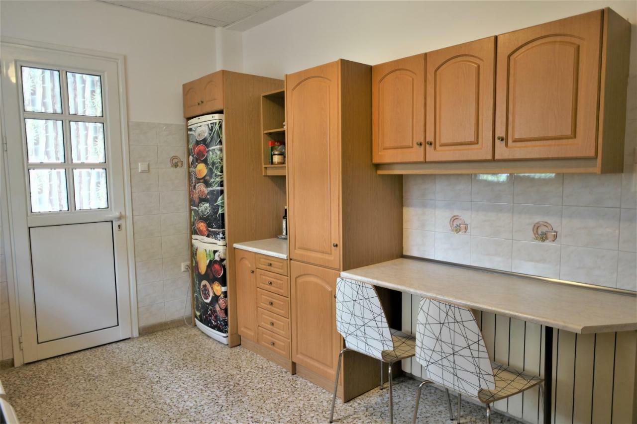 Zefyros Super Cool Apartments Next To Alimos Riviera Athens Ngoại thất bức ảnh